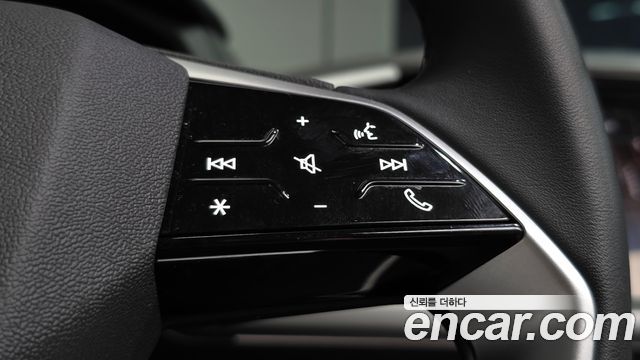 Audi Q4 e-tron (F4) 45 2025 — фото 18