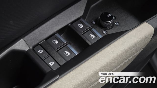 Audi Q4 e-tron (F4) 45 2025 — фото 30
