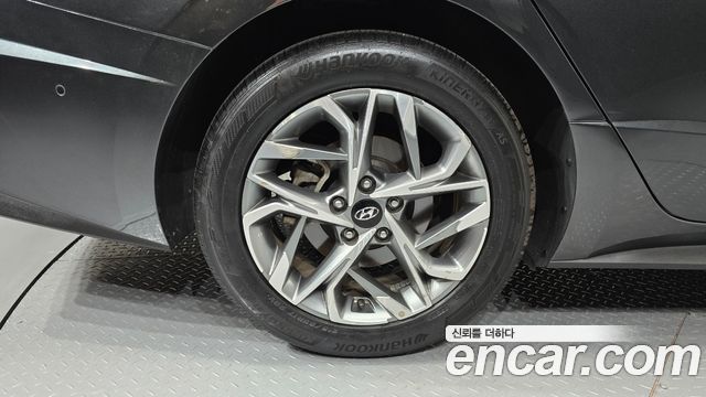 Hyundai Sonata (DN8) 2.0 Premium Family 2020 — фото 5