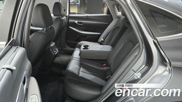Hyundai Sonata (DN8) 2.0 Premium Family 2020 — фото 12