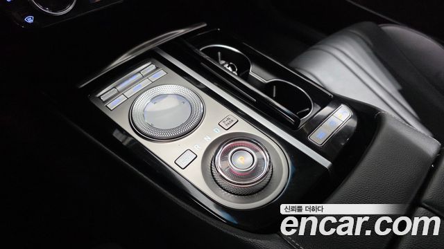 Genesis Electrified G80 (RG3) e-AWD 2022 — фото 9