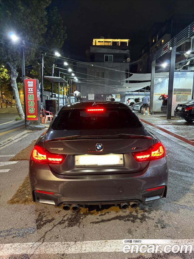 BMW M4 (F82) M4 Coupe