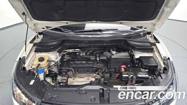 KG Mobility (SsangYong) Tivoli VX 2WD 2015 — фото 6