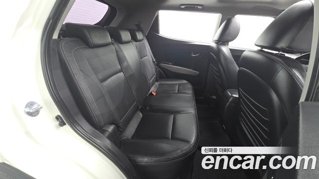 KG Mobility (SsangYong) Tivoli VX 2WD 2015 — фото 12