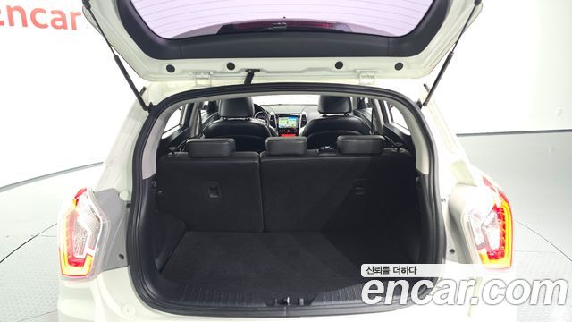 KG Mobility (SsangYong) Tivoli VX 2WD 2015 — фото 20