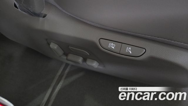 Kia Carnival (IV) Gasoline 7-Seater Signature 2024 — фото 18