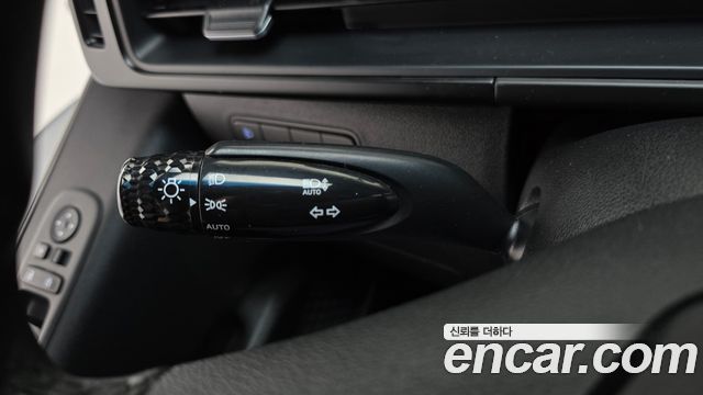 Hyundai Staria L3.5 Cargo 5-Seater Modern 2022 — фото 18