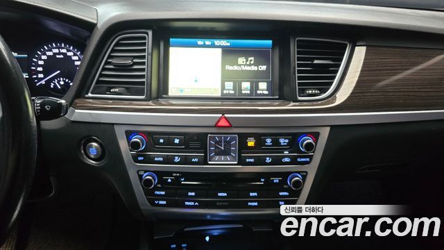 Genesis G80 3.3 GDI Luxury 2017 — фото 14