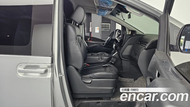 Hyundai Staria Cargo 3-Seater Modern 2022 — фото 26