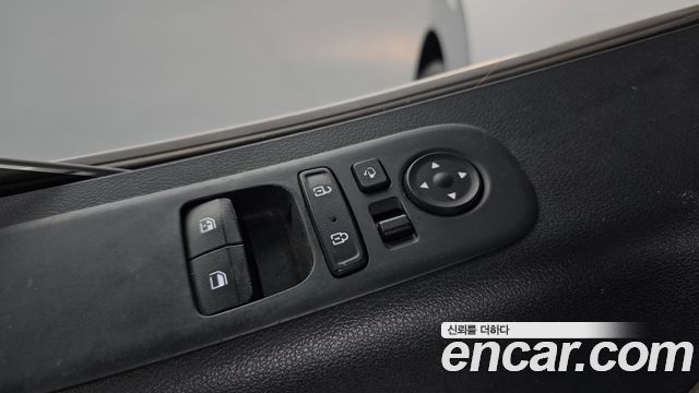 Hyundai Staria Cargo 3-Seater Modern 2022 — фото 30
