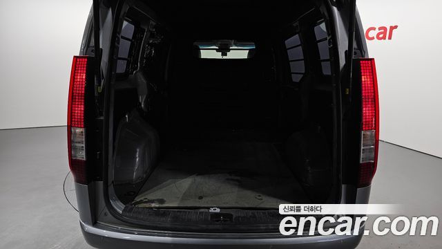 Hyundai Staria Cargo 3-Seater Modern 2022 — фото 35