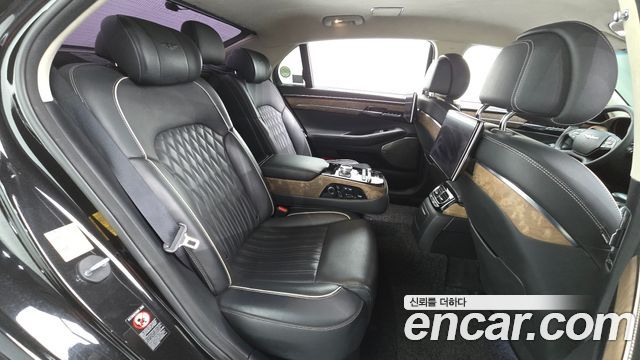 Genesis G90 3.8 AWD Prestige 2019 — фото 12
