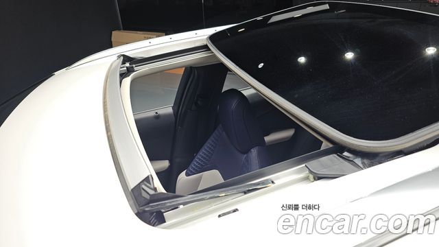 Lexus UX250h 2.0 2WD 2019 — фото 19