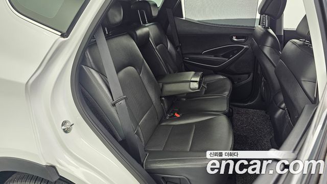 Hyundai Santa Fe The Prime Diesel 2.0 2WD Value Plus 2018 — фото 11