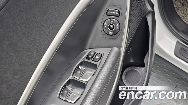 Hyundai Santa Fe The Prime Diesel 2.0 2WD Value Plus 2018 — фото 17