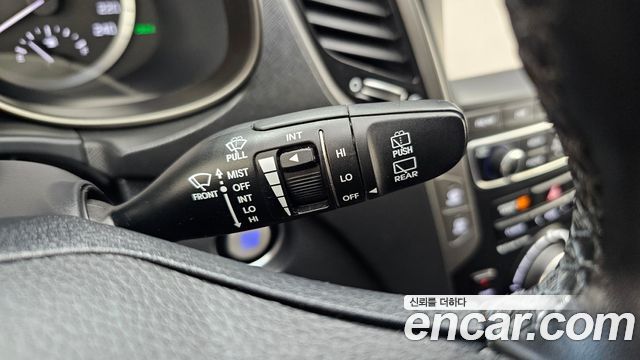 Hyundai Santa Fe The Prime Diesel 2.0 2WD Value Plus 2018 — фото 19