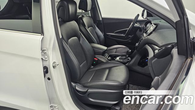 Hyundai Santa Fe The Prime Diesel 2.0 2WD Value Plus 2018 — фото 26