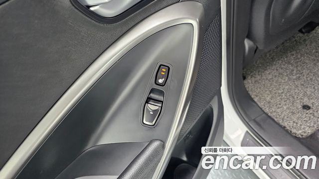 Hyundai Santa Fe The Prime Diesel 2.0 2WD Value Plus 2018 — фото 27