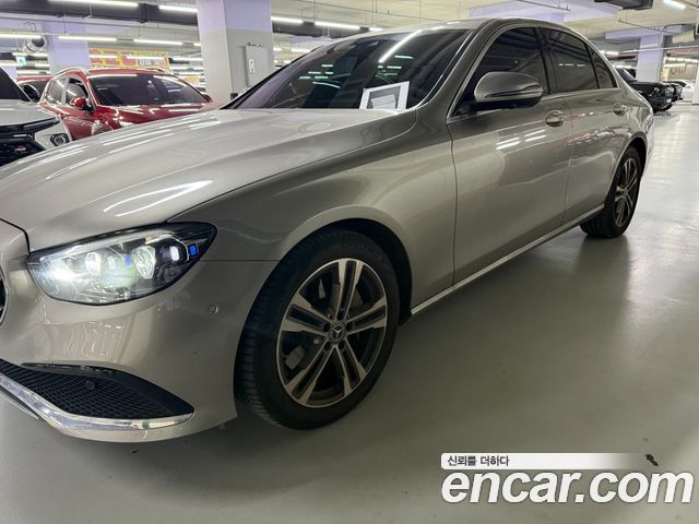 Mercedes-Benz E-Class (W213) E300 4MATIC AMG Line