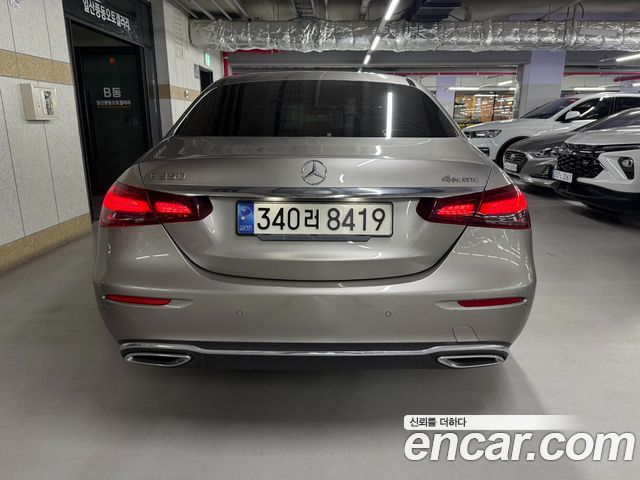 Mercedes-Benz E-Class (W213) E300 4MATIC AMG Line 2022 — фото 4