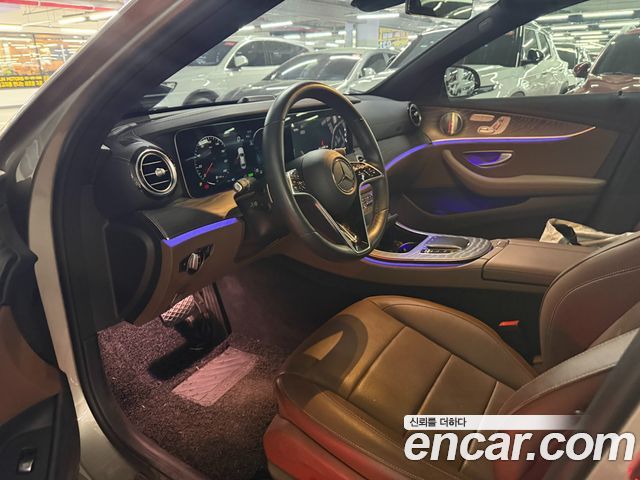 Mercedes-Benz E-Class (W213) E300 4MATIC AMG Line 2022 — фото 14