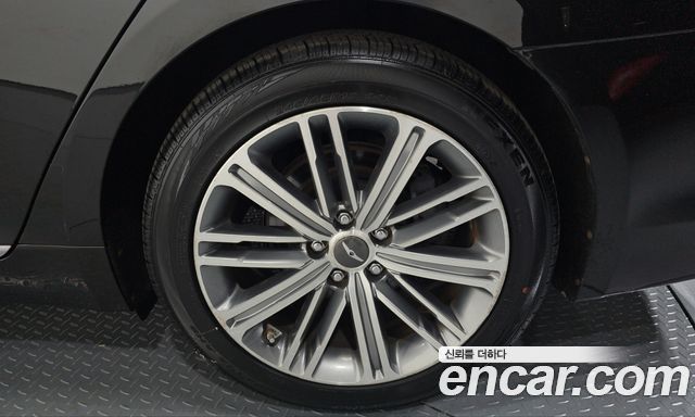 Genesis G80 3.3 GDI AWD Luxury 2017 — фото 21