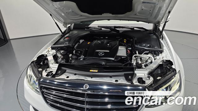 Mercedes-Benz E-Class (W213) E300 4MATIC Exclusive 2019 — фото 6