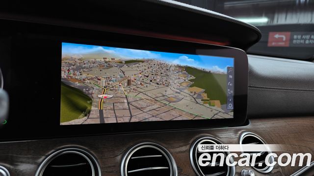Mercedes-Benz E-Class (W213) E300 4MATIC Exclusive 2019 — фото 16