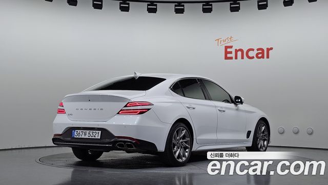 Genesis G70 Gasoline 2.0T 2WD 2023 — фото 2