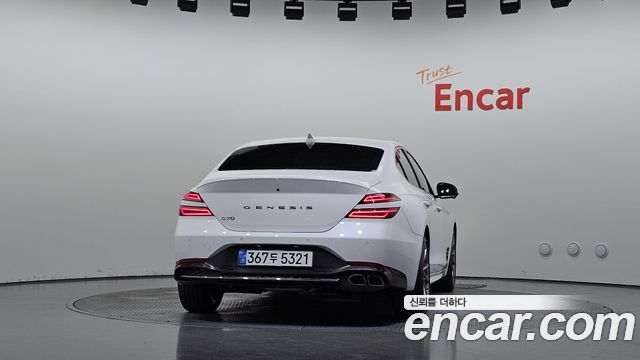 Genesis G70 Gasoline 2.0T 2WD 2023 — фото 4