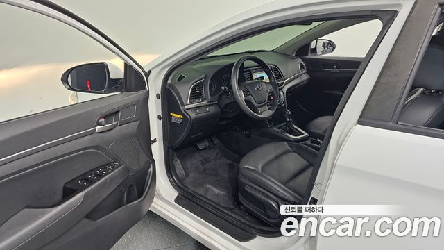 Hyundai Avante (AD) 1.6 LPI Style (Rental Car) 2018 — фото 10