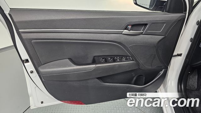 Hyundai Avante (AD) 1.6 LPI Style (Rental Car) 2018 — фото 24