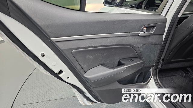 Hyundai Avante (AD) 1.6 LPI Style (Rental Car) 2018 — фото 25