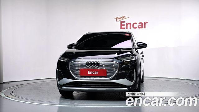 Audi Q4 e-tron (F4) 40 Premium 2022 — фото 3