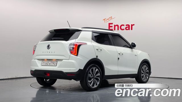 KG Mobility (SsangYong) Very New Tivoli Gasoline 1.5 2WD V3 2021 — фото 2