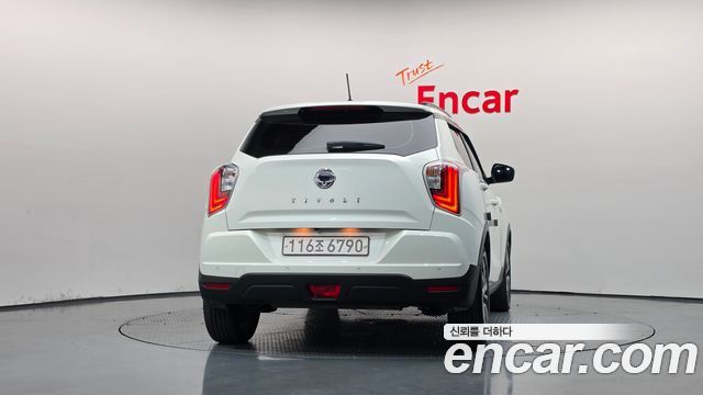 KG Mobility (SsangYong) Very New Tivoli Gasoline 1.5 2WD V3 2021 — фото 4