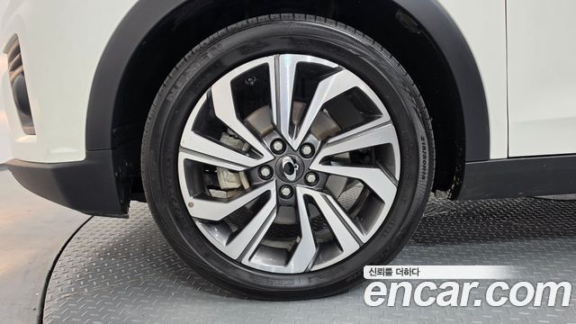 KG Mobility (SsangYong) Very New Tivoli Gasoline 1.5 2WD V3 2021 — фото 5