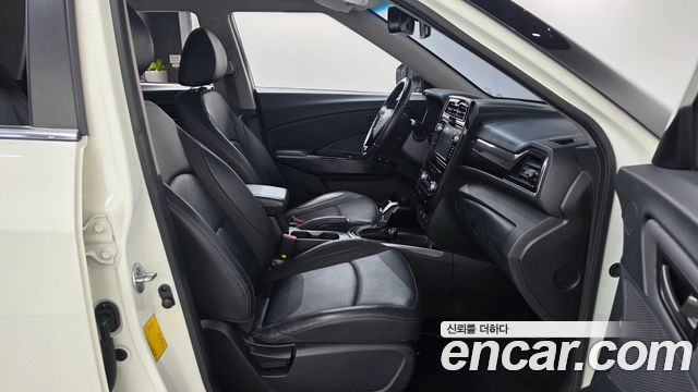 KG Mobility (SsangYong) Very New Tivoli Gasoline 1.5 2WD V3 2021 — фото 11