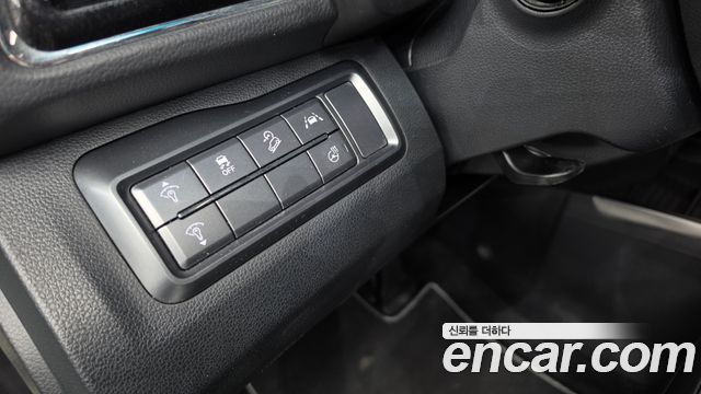 KG Mobility (SsangYong) Very New Tivoli Gasoline 1.5 2WD V3 2021 — фото 17