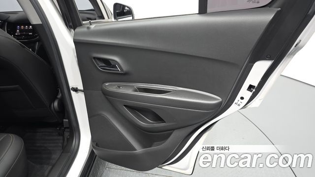 Chevrolet Trax 1.4 LT 2020 — фото 25