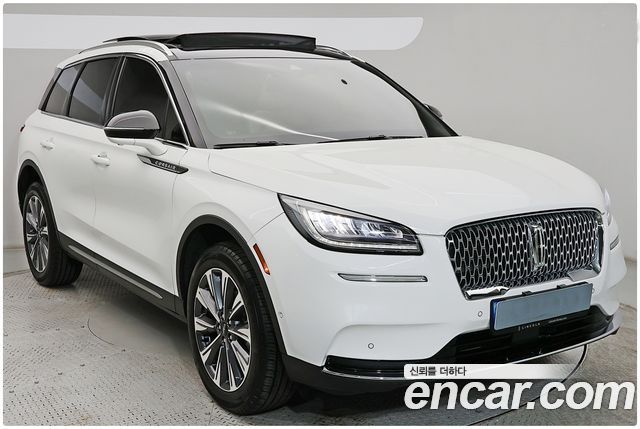 Lincoln Corsair 2.0 Reserve AWD 2022 — фото 3