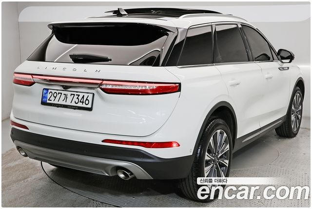 Lincoln Corsair 2.0 Reserve AWD 2022 — фото 4