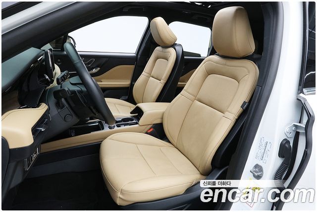Lincoln Corsair 2.0 Reserve AWD 2022 — фото 10
