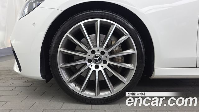 Mercedes-Benz E-Class (W213) E350 4MATIC AMG Line 2022 — фото 5