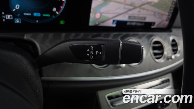 Mercedes-Benz E-Class (W213) E350 4MATIC AMG Line 2022 — фото 9
