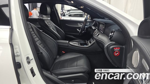 Mercedes-Benz E-Class (W213) E350 4MATIC AMG Line 2022 — фото 11
