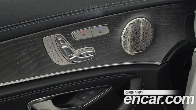 Mercedes-Benz E-Class (W213) E350 4MATIC AMG Line 2022 — фото 28