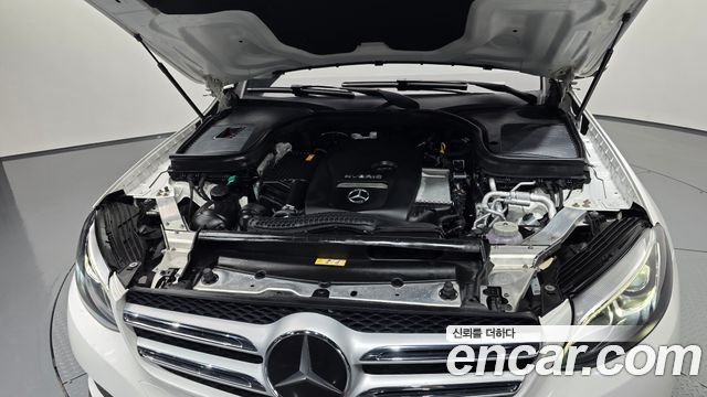 Mercedes-Benz GLC-Class (X253) GLC350e 4MATIC Premium 2019 — фото 6