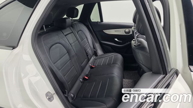 Mercedes-Benz GLC-Class (X253) GLC350e 4MATIC Premium 2019 — фото 11