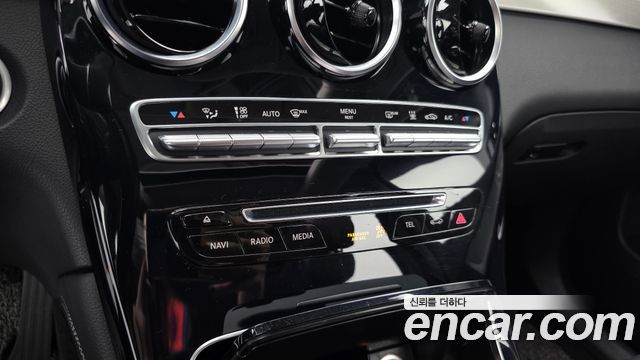 Mercedes-Benz GLC-Class (X253) GLC350e 4MATIC Premium 2019 — фото 20